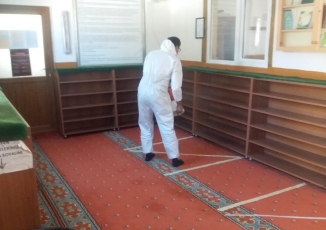 CAMİLERİN DEZENFEKTESİ VE TEMİZLİKLERİ YAPILDI