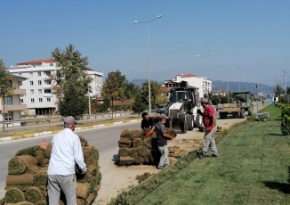 DEVLET HASTANESİ ÇEVRESİ PEYZAJ ÇALIŞMASI TAMAMLANDI