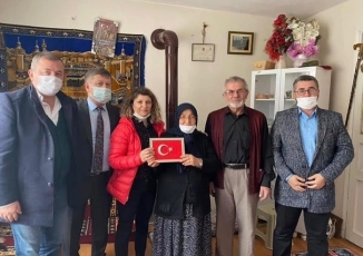 ŞEHİTLERİMİZİN AİLELERİ ZİYARET EDİLDİ