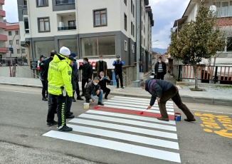 30 MARTTA KIRMIZI ÇİZGİMİZİ ÇEKTİK